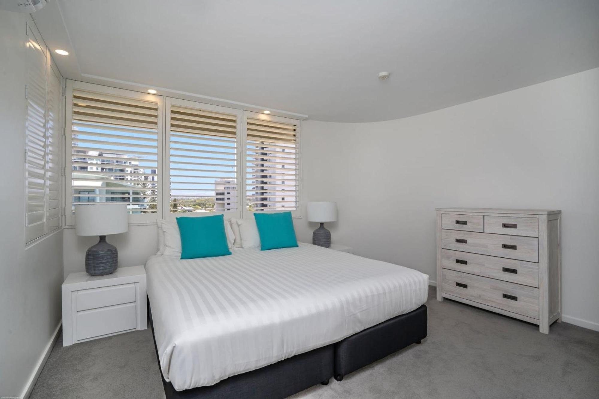 Dorchester On The Beach Gold Coast Exteriér fotografie