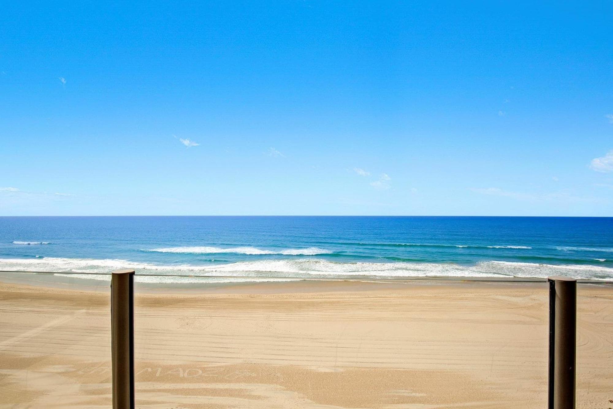 Dorchester On The Beach Gold Coast Exteriér fotografie