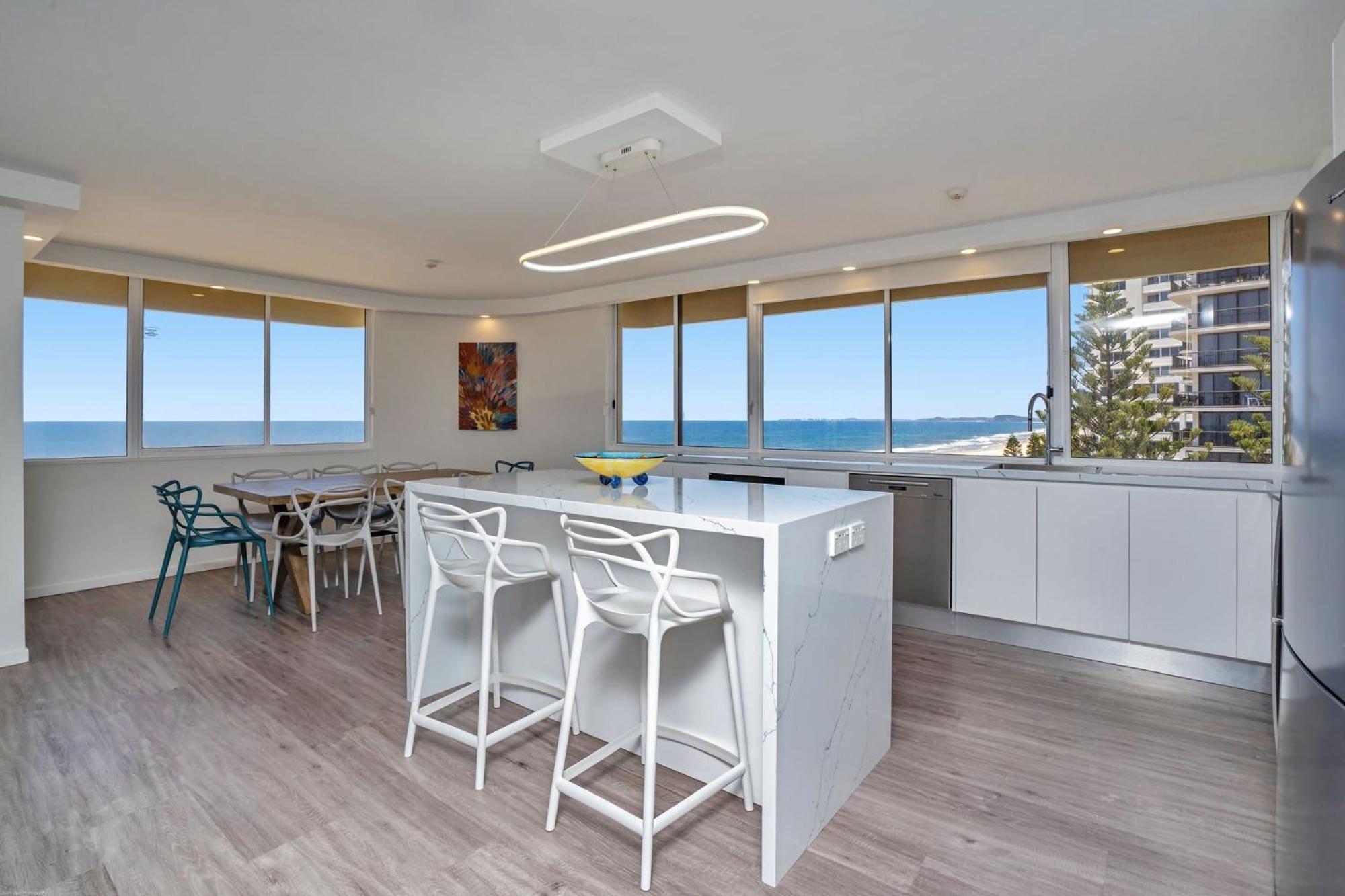 Dorchester On The Beach Gold Coast Exteriér fotografie