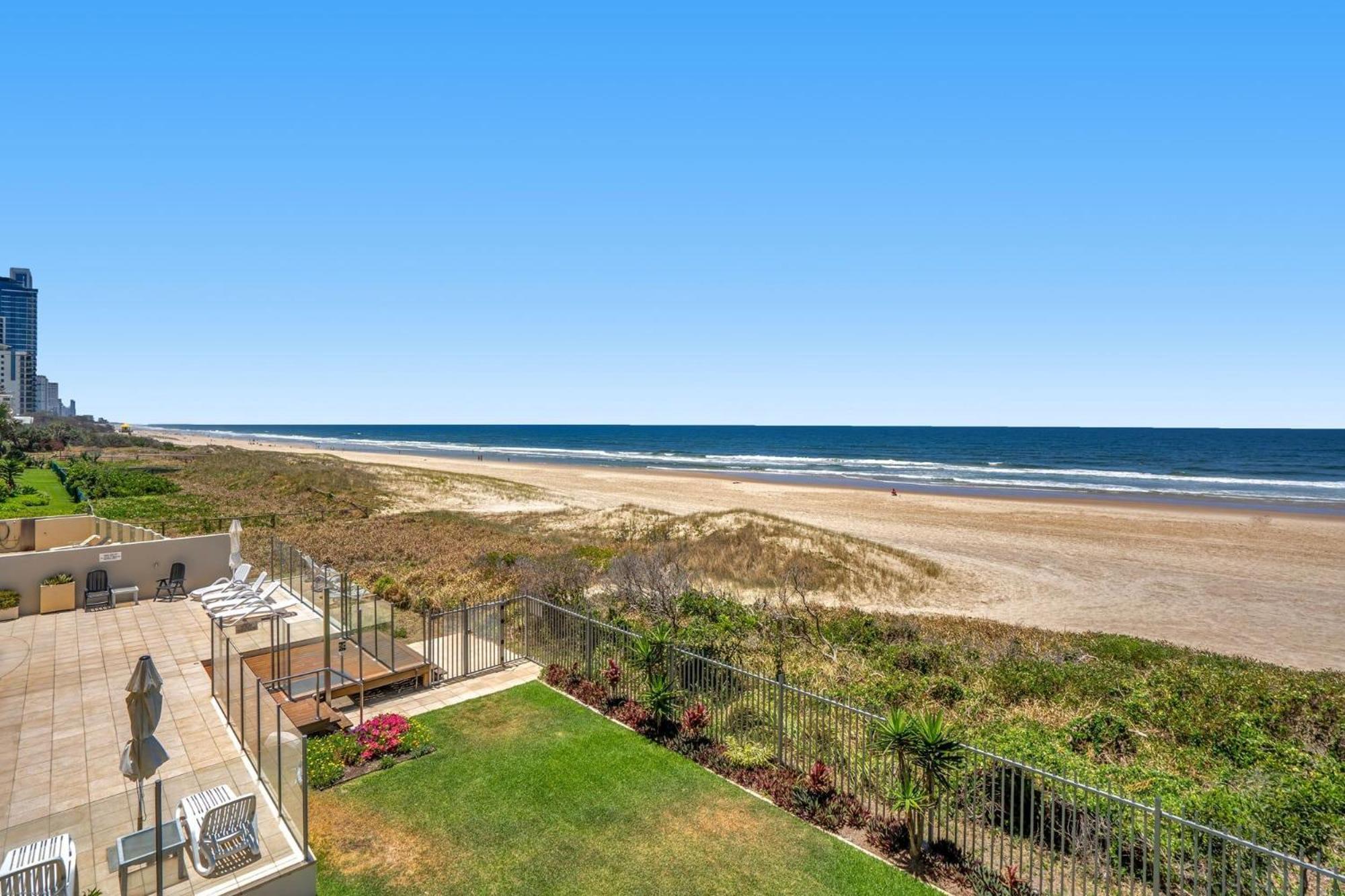 Dorchester On The Beach Gold Coast Exteriér fotografie