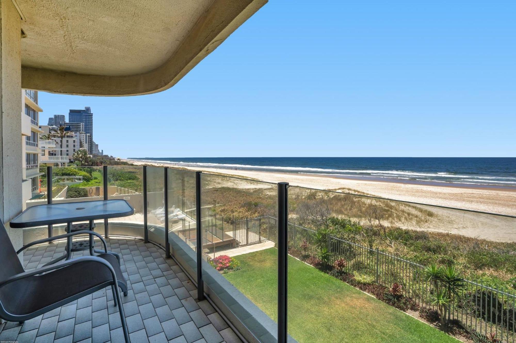 Dorchester On The Beach Gold Coast Exteriér fotografie